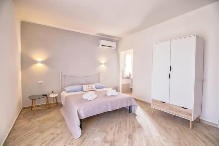 Luca'S Rooms Valledoria  Ngoại thất bức ảnh
